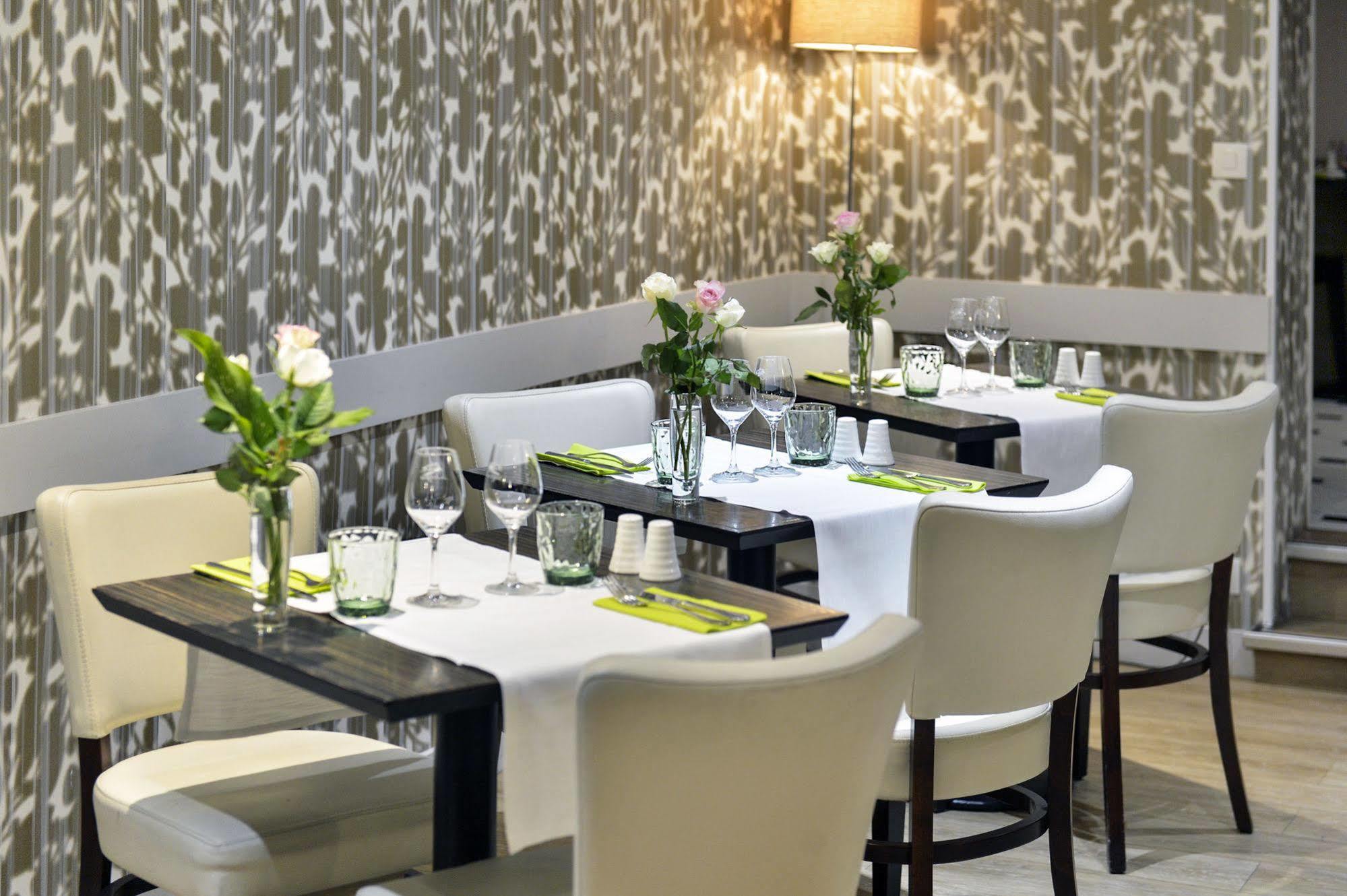 Cristal Hotel Restaurant - Logis Hotels Saumur Εξωτερικό φωτογραφία