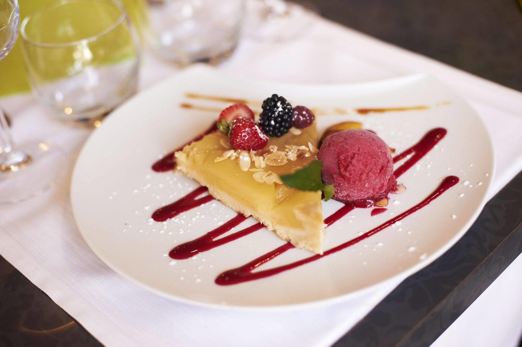 Cristal Hotel Restaurant - Logis Hotels Saumur Εξωτερικό φωτογραφία